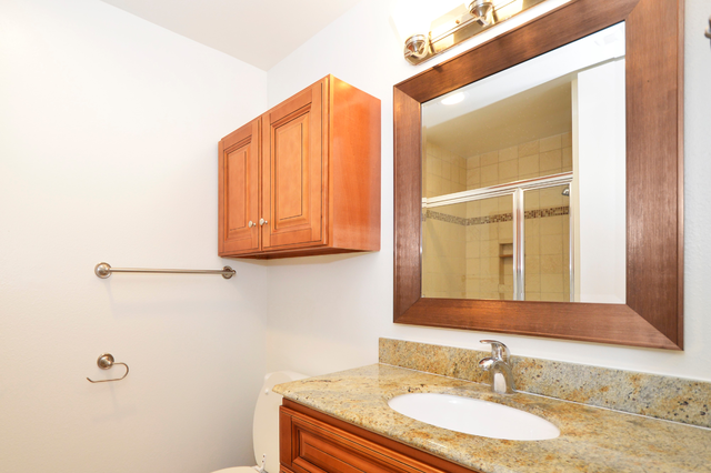5950 Canterbury Dr., #C212, Culver City, CA 90230
