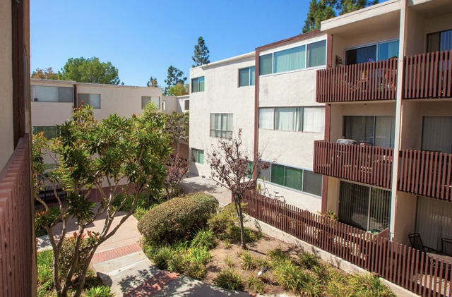 5900 Canterbury Dr., #K231, Culver City, CA 90230