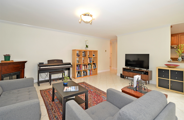 5900 Canterbury Dr., #K231, Culver City, CA 90230
