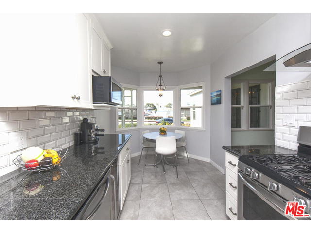 5994 W 79th St
