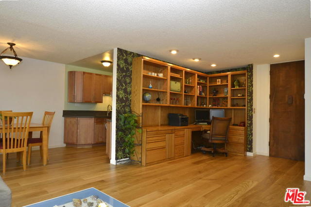 5950 Canterbury Dr., #C-204
