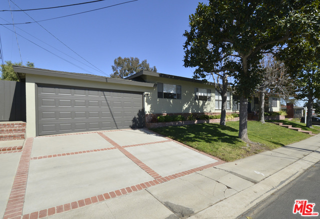 6333 W 77th St