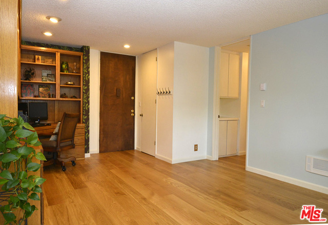 5950 Canterbury Dr., #C-204