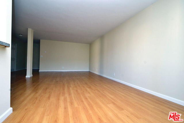 5651 Sumner Way, #312
