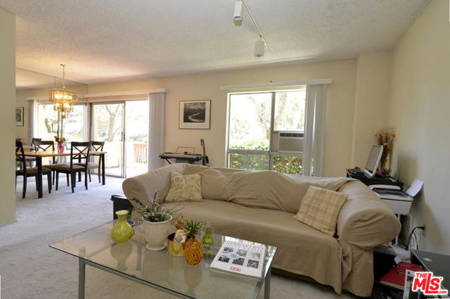 5950 Buckingham #104