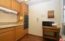 6150 Buckingham Pkwy., #202