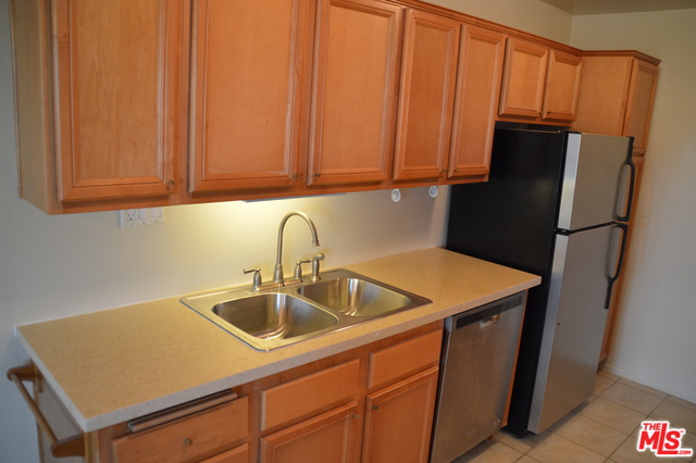 5900 Canterbury Dr., B-315