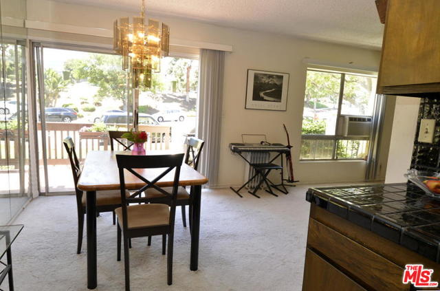 5950 Buckingham #104