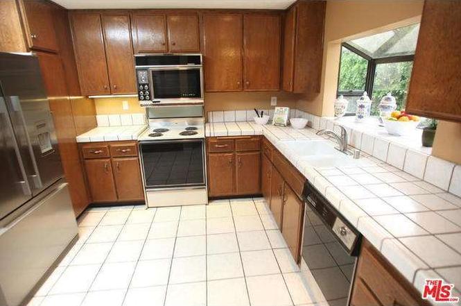 5840 Canterbury Dr.