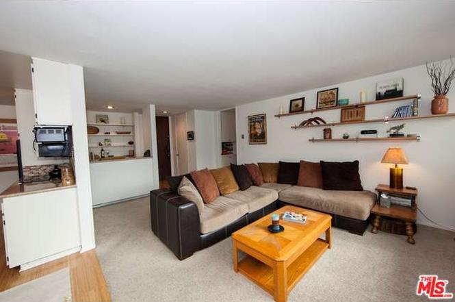 6050 Canterbury Dr., F-223