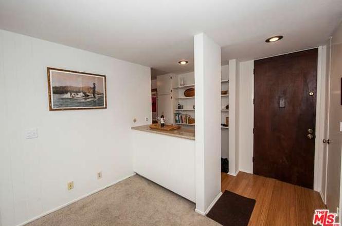 6050 Canterbury Dr., F-223