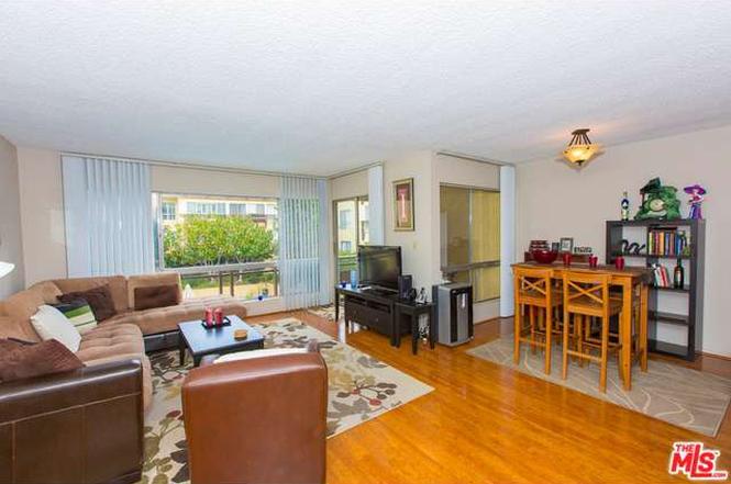6275 Canterbury Dr., #204