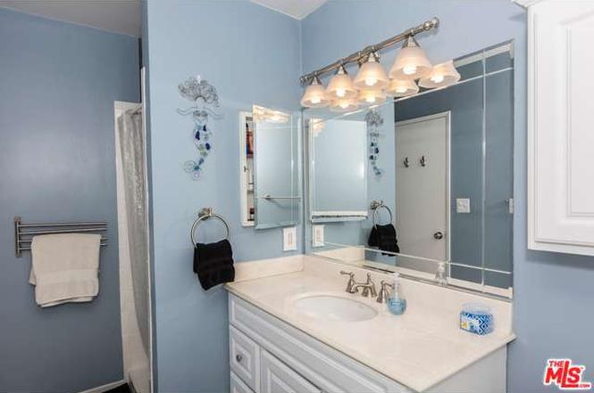 6275 Canterbury Dr., #204