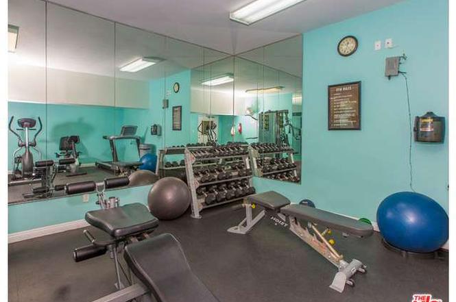 6275 Canterbury Dr., #204