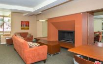 6275 Canterbury Dr., #204