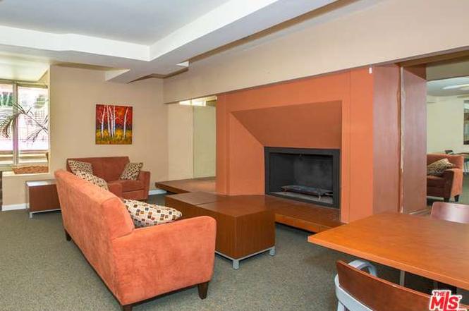 6275 Canterbury Dr., #204