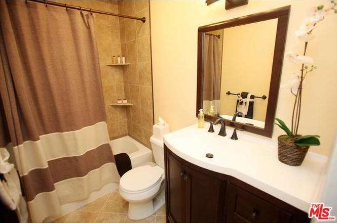 6151 Canterbury Dr., #211