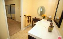 6151 Canterbury Dr., #211