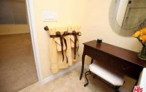 6151 Canterbury Dr., #211