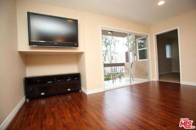 6151 Canterbury Dr., #211
