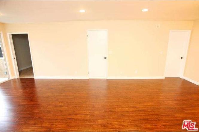 6151 Canterbury Dr., #211