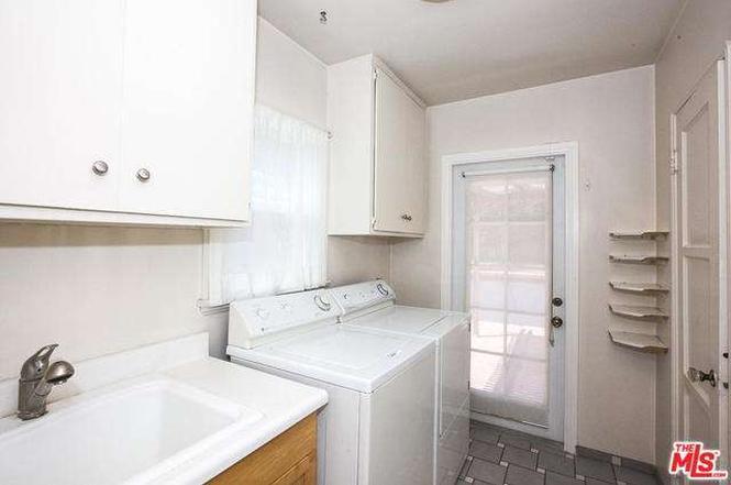 8027 Truxton Ave.