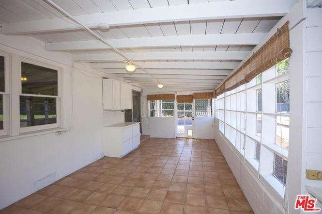 8027 Truxton Ave.