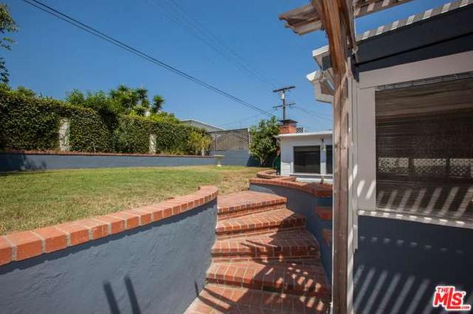 8027 Truxton Ave.