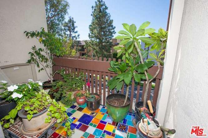 6050 Canterbury Dr., F-311