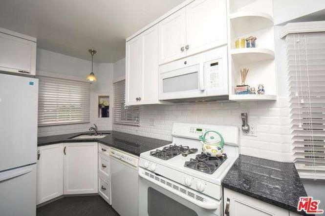 8121 Truxton Ave.