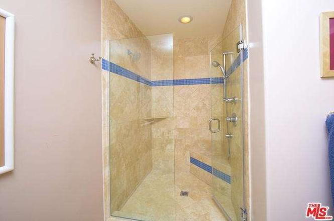 8121 Truxton Ave.
