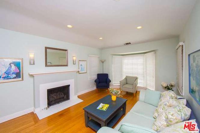 8121 Truxton Ave.
