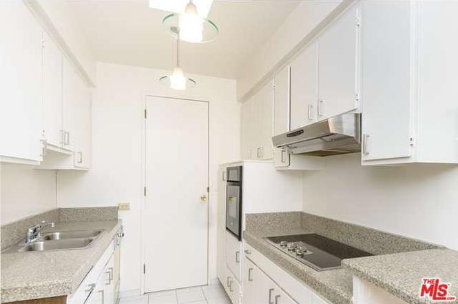 6150 Buckingham #312