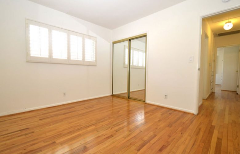 5886 W. 75th St.