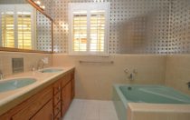 5886 W. 75th St.