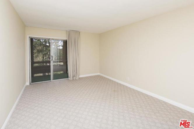 6225 Canterbury Dr., #304