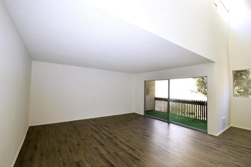 6050 Canterbury Dr. #G-228