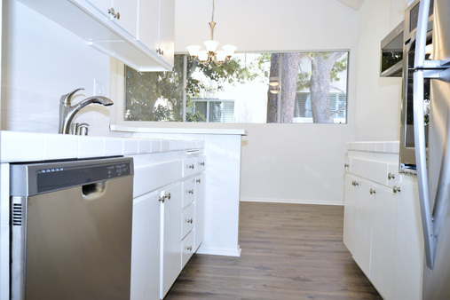 6050 Canterbury Dr. #G-228