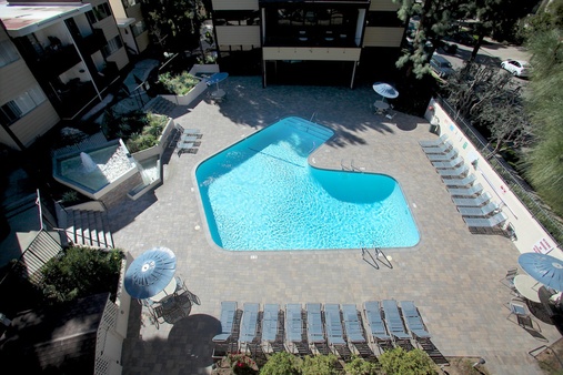 6050 Canterbury Dr. #G-228