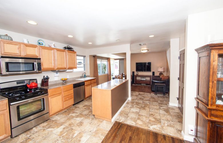 6727 W. 88th St.