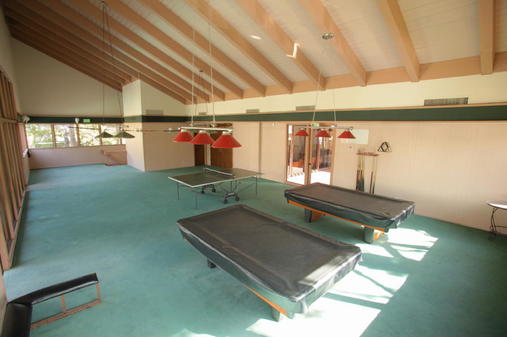 5900 Canterbury Dr., #A109, Culver City, CA 90230