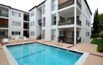 6124 Buckingham Pkwy., #202, Culver City, CA 90230