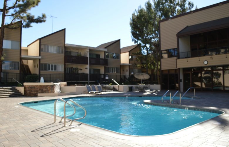 5950 Canterbury Dr., #J120, Culver City, CA 90230