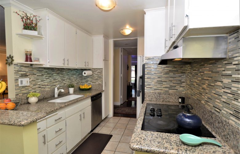 5950 Canterbury Dr., #J120, Culver City, CA 90230