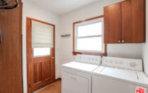 4070 Minerva Ave.