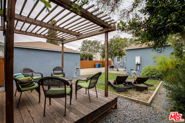 4070 Minerva Ave.