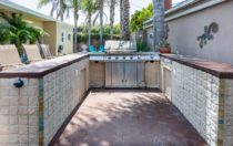 6516 W. 87th Pl., Los Angeles, CA 90045