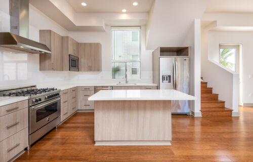 11814 Washington Pl., Los Angeles CA 90066