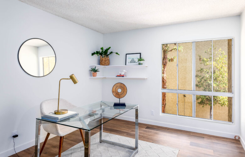 Inviting Corner End Unit with Wonderful Courtyard Views