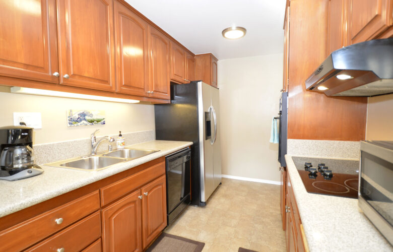 5900 Canterbury Dr., #A209 Culver City, CA 90230
